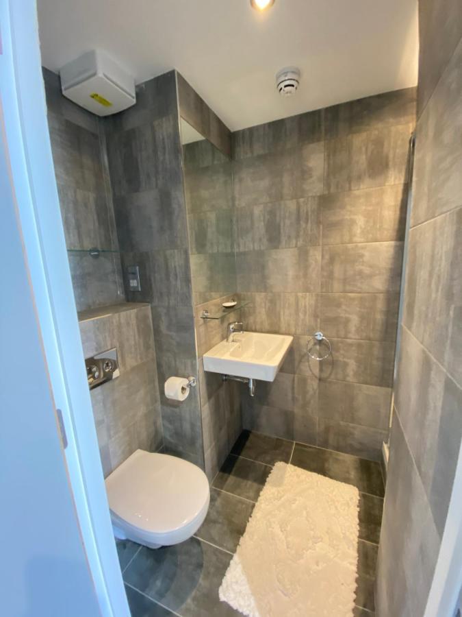 Eyre Square Galway Central Self Catering מראה חיצוני תמונה
